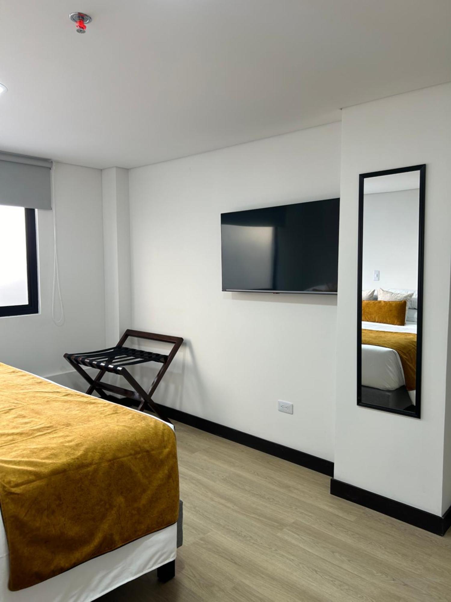 Hotel Wlh Gold Bogota Exterior photo