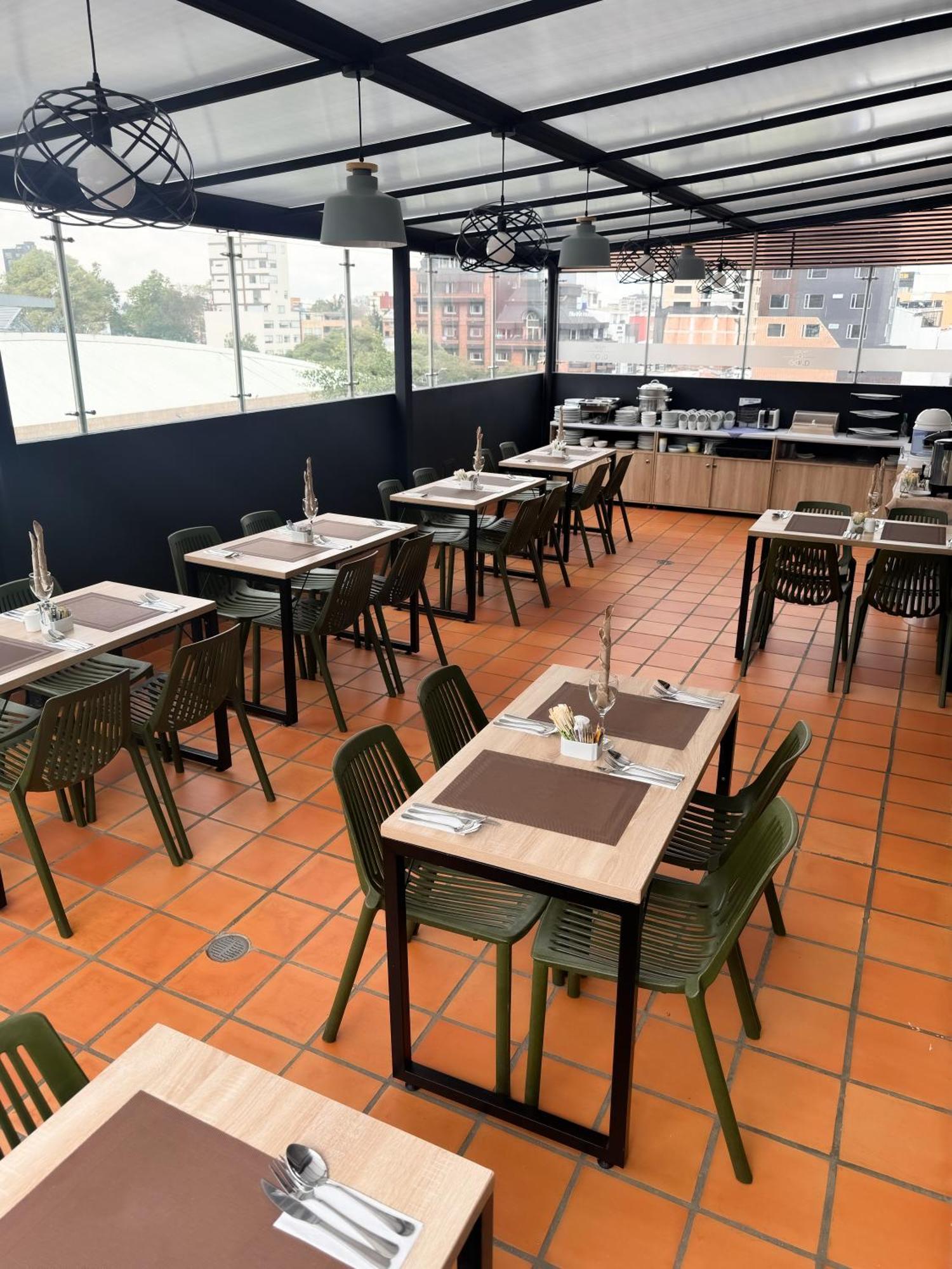 Hotel Wlh Gold Bogota Exterior photo